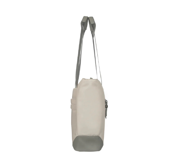 15-16” Avila Tote, French Oak